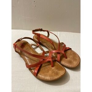 Born Sandals Womens 7 M/W Coral Leather‎ Thong Strappy Casual Comfort Active